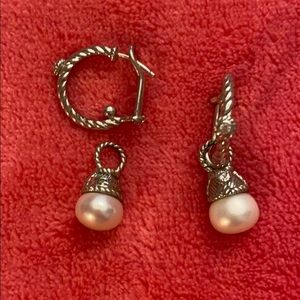 Judith Ripka 925/Diamonique pearl earrings